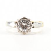 VINTAGE 18CT GOLD & DIAMOND SOLITAIRE RING