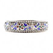 EARLY 20TH CENTURY RUSSIAN SILVER & ENAMEL SET HINGED BANGLE