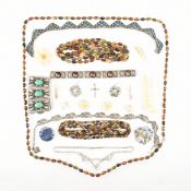 COLLECTION OF ASSORTED VINTAGE COSTUME JEWELLERY