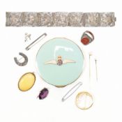 ASSORTMENT OF VINTAGE & ANTIQUE JEWELLERY