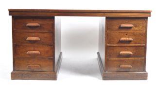 LARGE 20TH CENTURY OAK TWIN PEDESTAL DESK