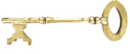 19TH CENTURY LARGE OVERSIZED BRASS ADVERTISING KEY