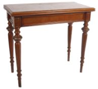 19TH CENTURY WALNUT PULL OUT TEA TABLE