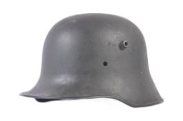 WWI FIRST WORLD WAR GERMAN M18 HELMET
