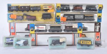 COLLECTION OF ASSORTED N GAUGE MODEL RAILWAY ROLLING STOCK