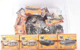 COLLECTION OF ASSORTED PLASTIC MODEL KITS & FIGURES