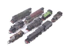 COLLECTION OF ASSORTED OO GAUGE MODEL RAILWAY TRAINSET LOCOMOTIVES