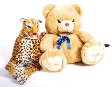 GIAGANTIC LEOPARD & TEDDY BEAR