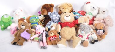 TEDDY BEARS - LARGE COLLECTION OF ASSORTED