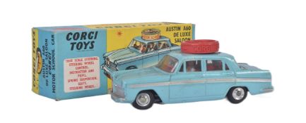 VINTAGE CORGI TOYS DIECAST MODEL 236 AUSTIN A60 DE LUXE SALOON