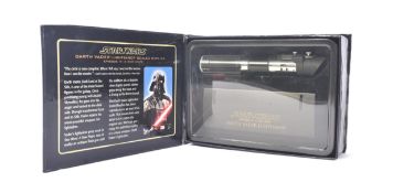 STAR WARS - MASTER REPLICAS DARTH VADER LIGHTSABER - A NEW HOPE