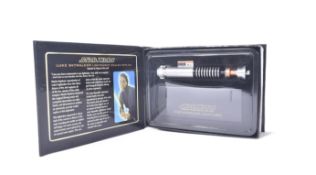 STAR WARS - MASTER REPLICAS LUKE SKYWALKER LIGHTSABER - RETURN OF THE JEDI