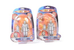 DOCTOR WHO - ROBOTS OF DEATH - 4TH DR ACTION FIGURES