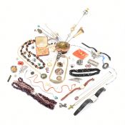COLLECTION OF VINTAGE COSTUME JEWELLERY & HAT PINS