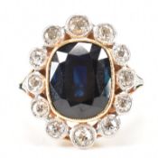 SAPPHIRE & DIAMOND CLUSTER RING