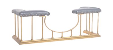 19TH CENTURY VICTORIAN BRASS BEDROOM CLUB FENDER