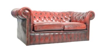 OXBLOOD LEATHER CHESTERFIELD TWO SOFA SETTEE