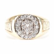 HALLMARKED 9CT GOLD & WHITE STONE CLUSTER RING