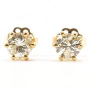 HALLMARKED 18CT GOLD & DIAMOND SCREW BACK STUD EARRINGS