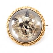 VICTORIAN ESSEX CRYSTAL DOG BROOCH