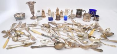 ASSORTMENT OF VINTAGE 20TH CENTURY SILVER PLATE CUTLERY