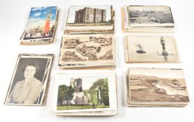 COLLECTION OF EARLY 20TH CENTURY & LATER POSTCARDS