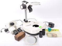 VINTAGE XTL-3101 STEREO MICROSCOPE