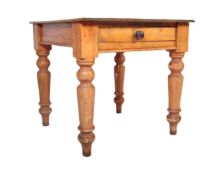 VICTORIAN 19TH CENTURY COUNTRY PINE DINING TABLE
