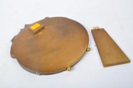 EARLY 20TH CENTURY CARVED OVAL TABLE BARBOLA MIRROR