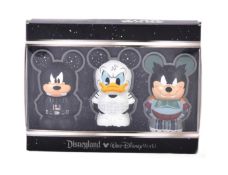ESTATE OF JEREMY BULLOCH - STAR WARS - DISNEY LAND EXCLUSIVE PINS