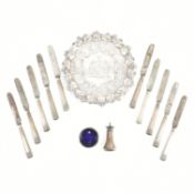 COLLECTION OF SILVERWARE SALVER CARD CASE & KNIVES