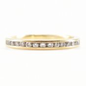 18CT GOLD & DIAMOND HALF ETERNITY RING