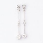 HALLMARKED 18CT WHITE GOLD & DIAMOND STUD DROP EARRINGS