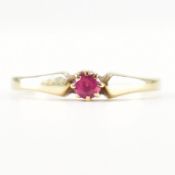 VINTAGE GOLD & RUBY SOLITAIRE RING