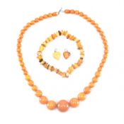 GROUP OF VINTAGE AMBER & AMBER STYLE JEWELLERY