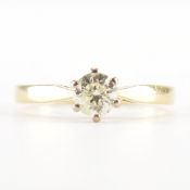 HALLMARKED 18CT GOLD & DIAMOND SOLITAIRE RING