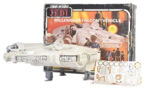 STAR WARS - ORIGINAL VINTAGE PALITOY MILLENNIUM FALCON PLAYSET