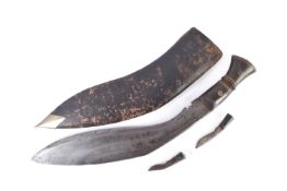 VINTAGE NEPALESE KUKRI KNIFE