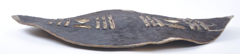 19TH CENTURY AFRICAN ZULU HIDE WAR SHIELD