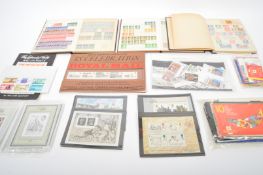 COLLECTION OF VINTAGE UK UNFRANKED DECIMAL STAMPS