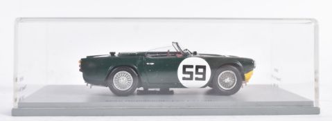 SPARK MODEL 1/43 SCALE DIECAST MODEL TRIUMPH TRS