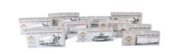 PROTO 2000 HO GAUGE MODEL RAILWAY ROLLING STOCK PRE-BUILT KITS