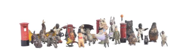 A COLLECTION OF VINTAGE LEAD TOY FIGURES