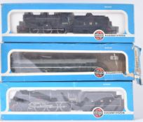 COLLECTION OF AIRFIX OO GAUGE MODEL RAILWAY LOCOMOTIVES