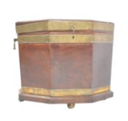 19TH CENTURY GEORGE III MAHOGANY WINE COOLER CELLARETTE