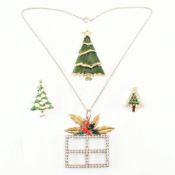 COLLECTION OF CHRISTMAS COSTUME JEWELLERY