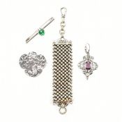 COLLECTION OF ASSORTED SILVER BROOCH PINS & NECKLACE PENDANT