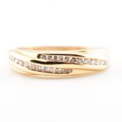 HALLMARKED 18CT GOLD & DIAMOND CROSSOVER RING