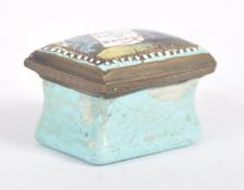 19TH CENTURY ENAMELLED PILL BOX