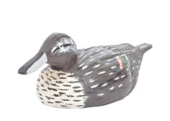 20TH CENTURY FOLK ART CARVED DECOY DUCK